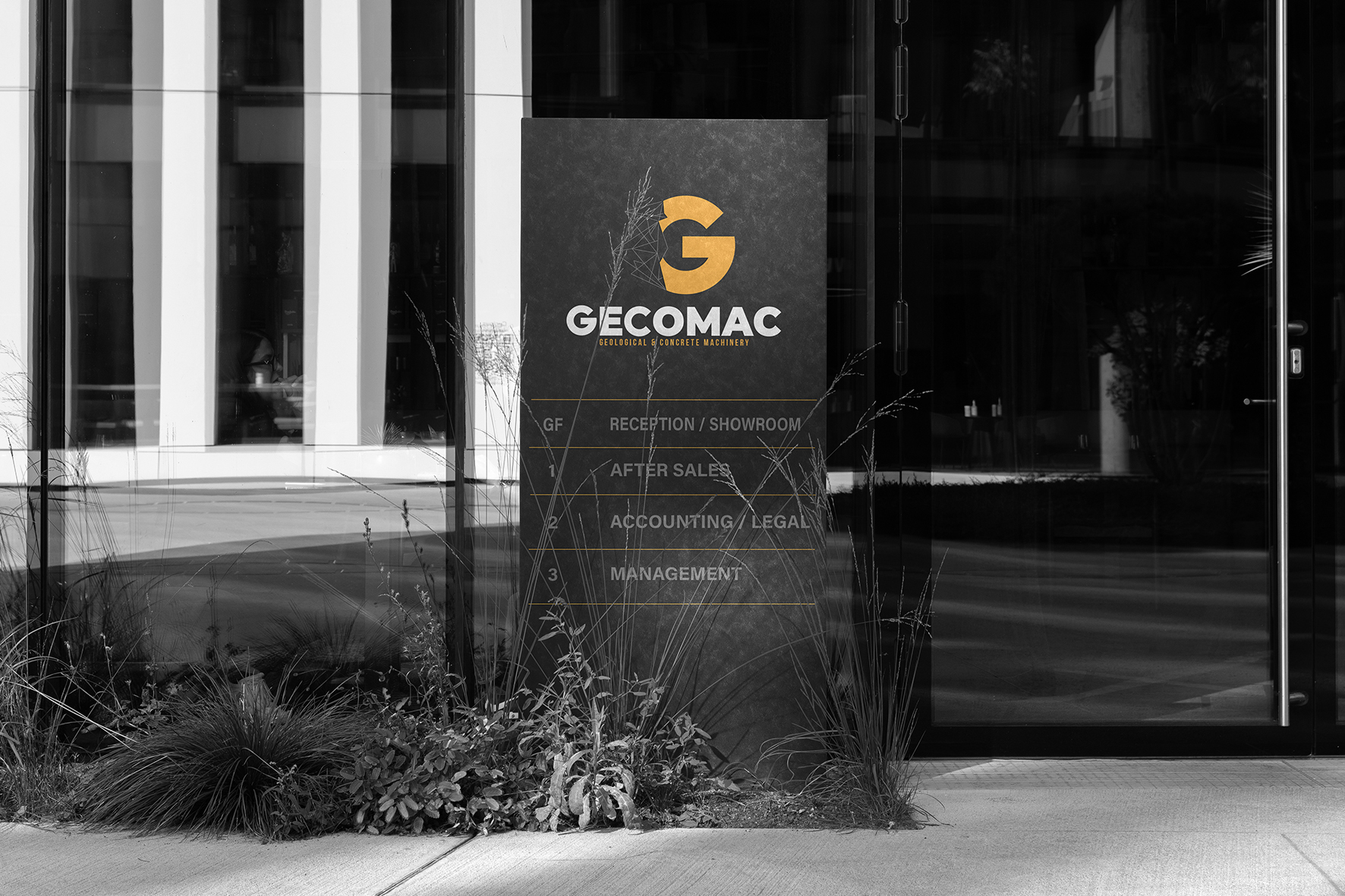 Signboard entrance offices Gecomac by brands and ads